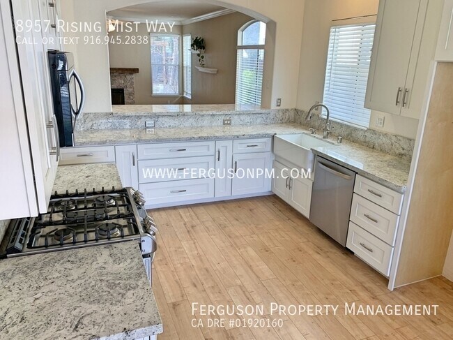 Building Photo - 8957 Rising Mist Way