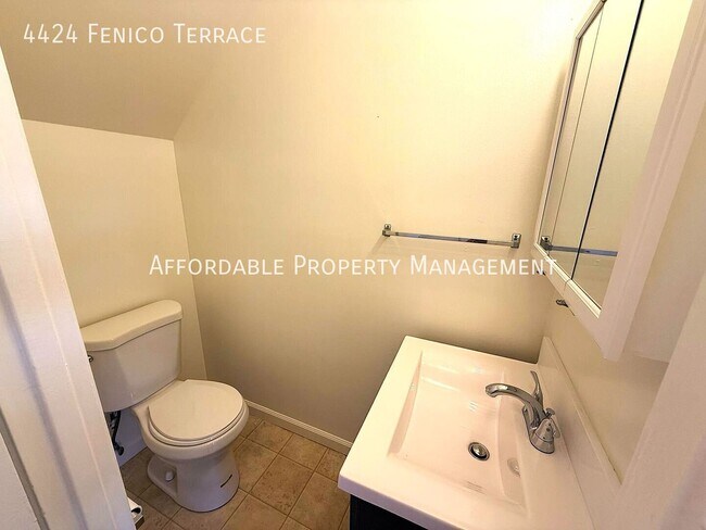 Building Photo - 4424 Fenico Terrace
