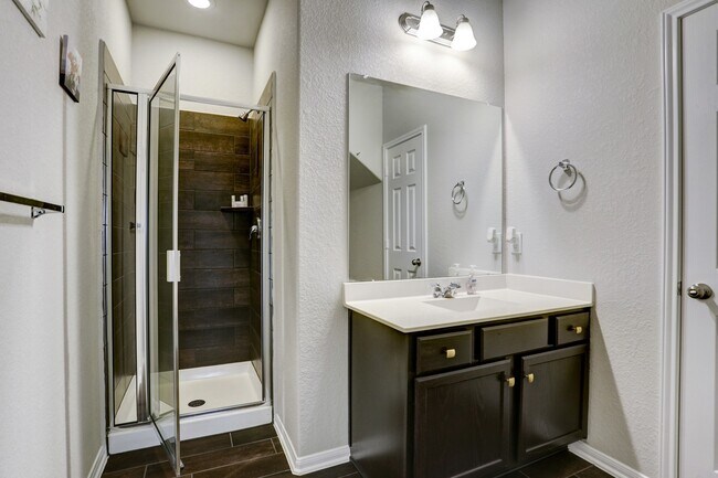 Building Photo - 5414 Rustic Ruby Dr