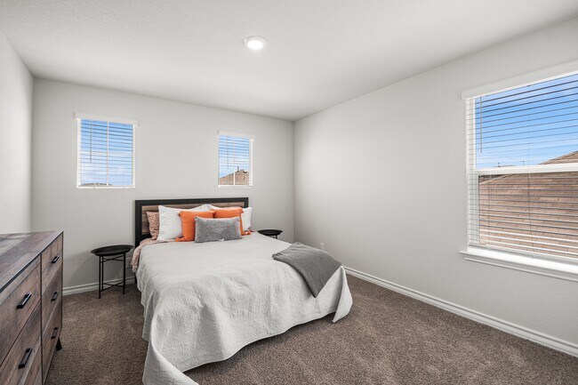 Building Photo - 274 Sparrowhawk