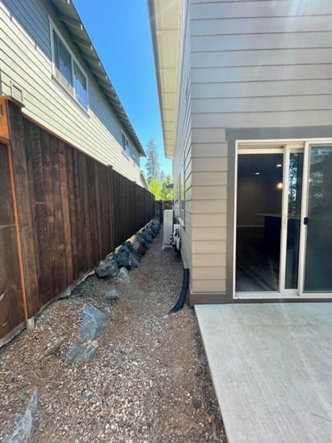 Building Photo - Flowing Water Way Duplex - 20138-FLOW-00