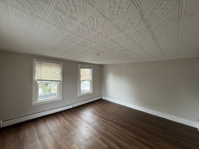 Building Photo - 43-49 Friend St