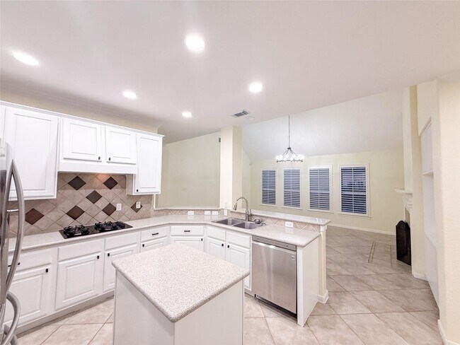 Building Photo - 79 W Shale Creek Cir