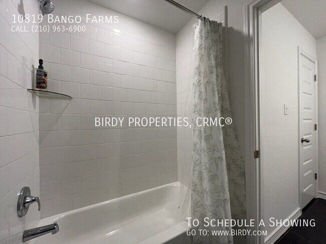 Building Photo - 10819 Bango Farms