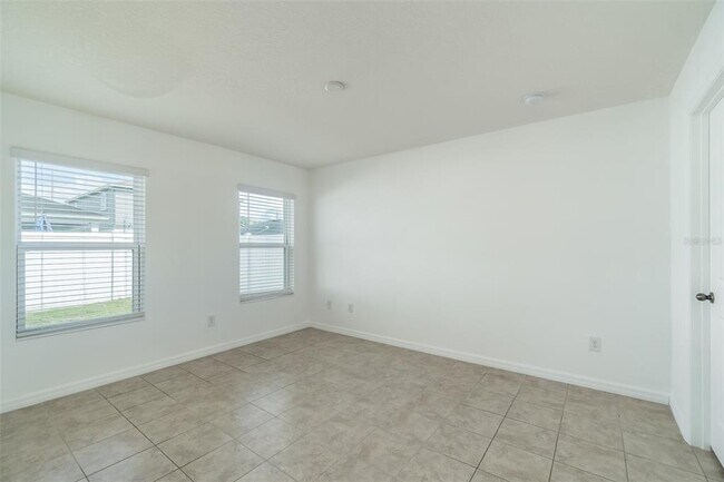 Building Photo - 11220 Gold Compass St