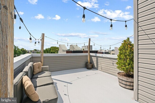 Building Photo - 2231 Earp St