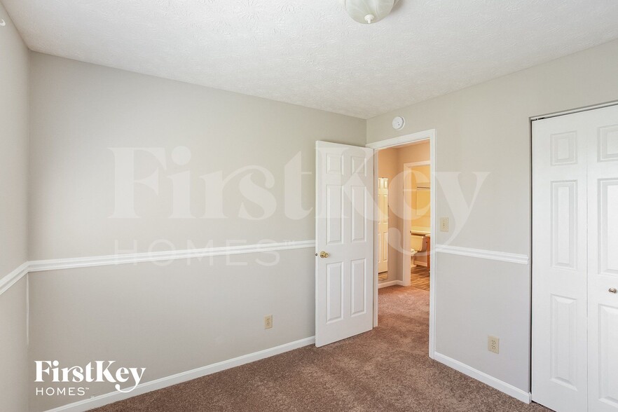 Building Photo - 18608 Northridge Dr