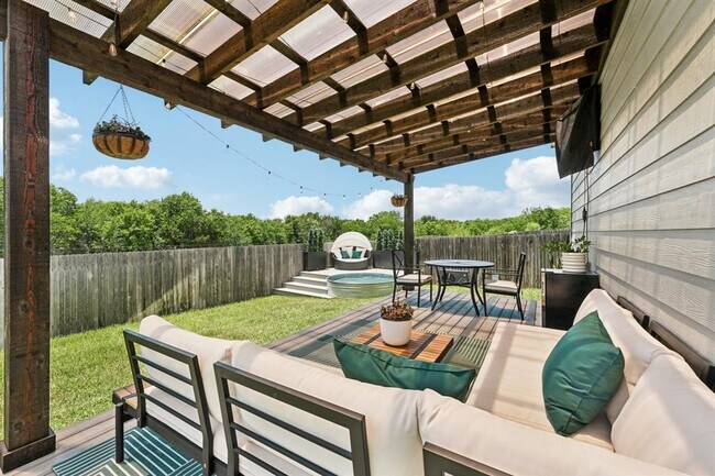 Building Photo - 6013 Eden Dr