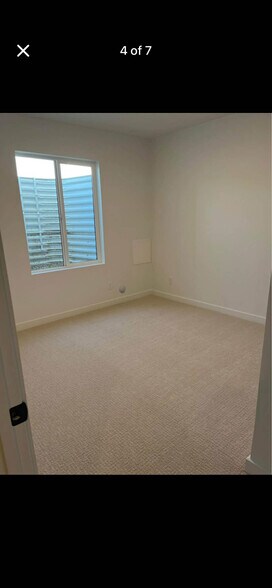 Building Photo - 12772 S Petty Rnch Cir