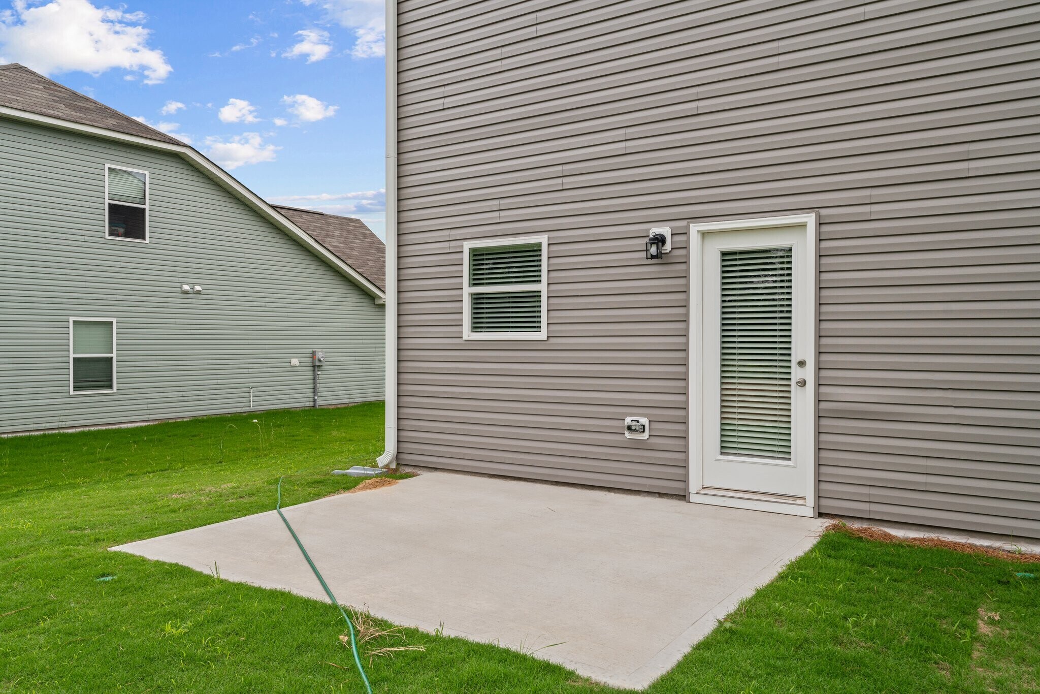 Building Photo - 827 Biltmore Dr