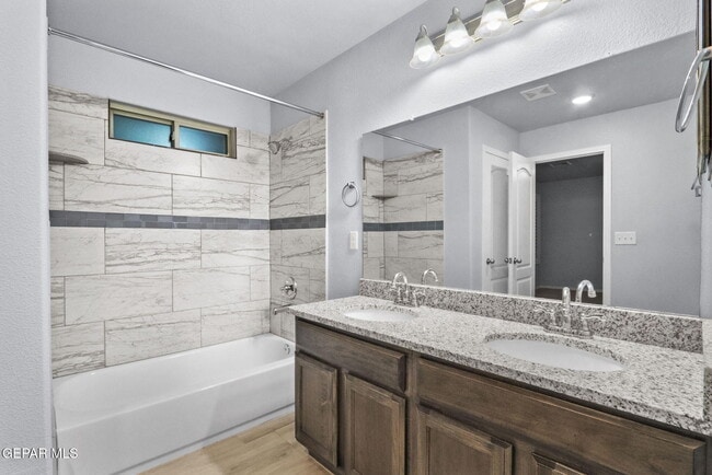 Building Photo - 12257 Desert Vista Ave