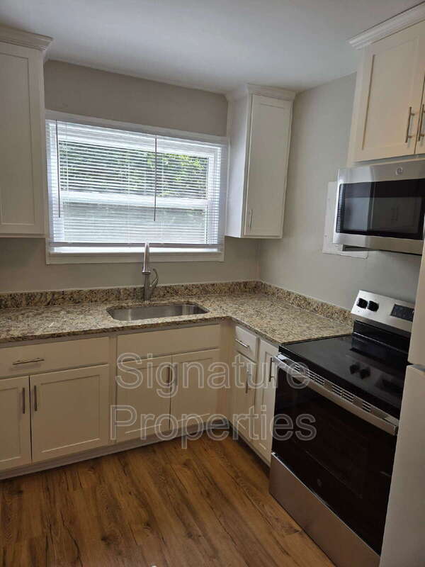 Building Photo - 410 Northumberland Hwy