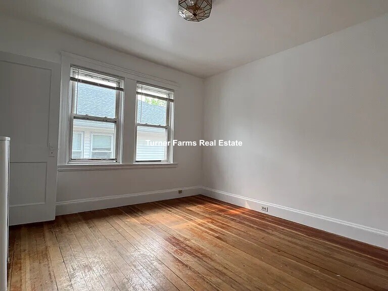 Building Photo - 24 Chetwynd Rd