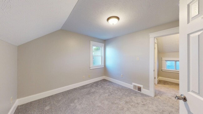 Building Photo - Cudell Area - 3 Bedroom - 1 Bath - Single ...