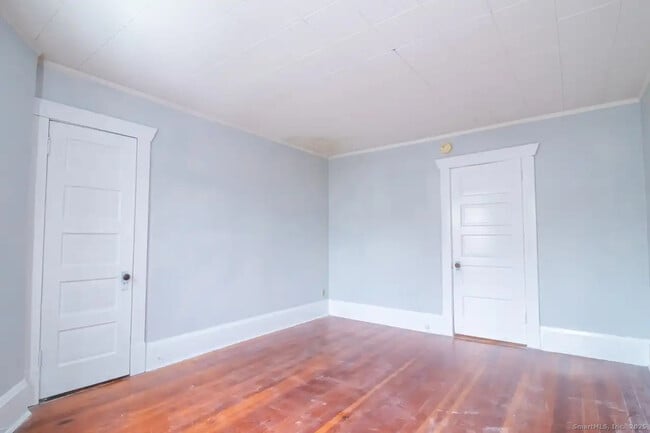 Building Photo - 62 Montauk Ave