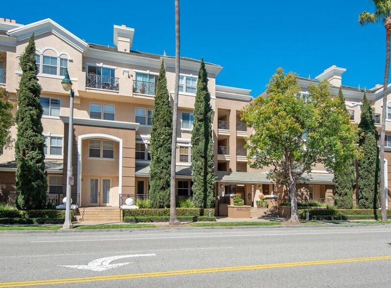 Building Photo - 13075 Pacific Promenade