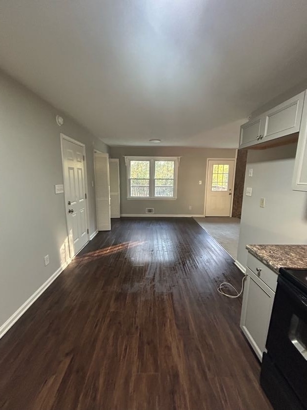 Building Photo - 190 Winston Dr