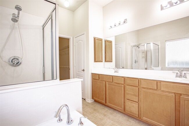 Building Photo - 24535 Carlton Springs Ln