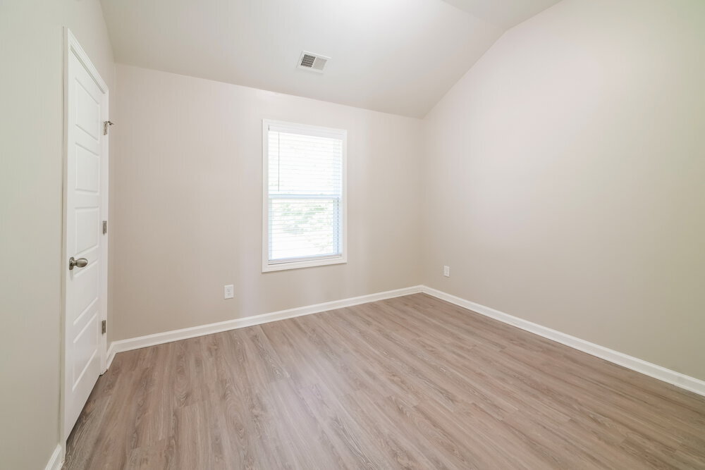 Building Photo - 149 Lindsey Dr