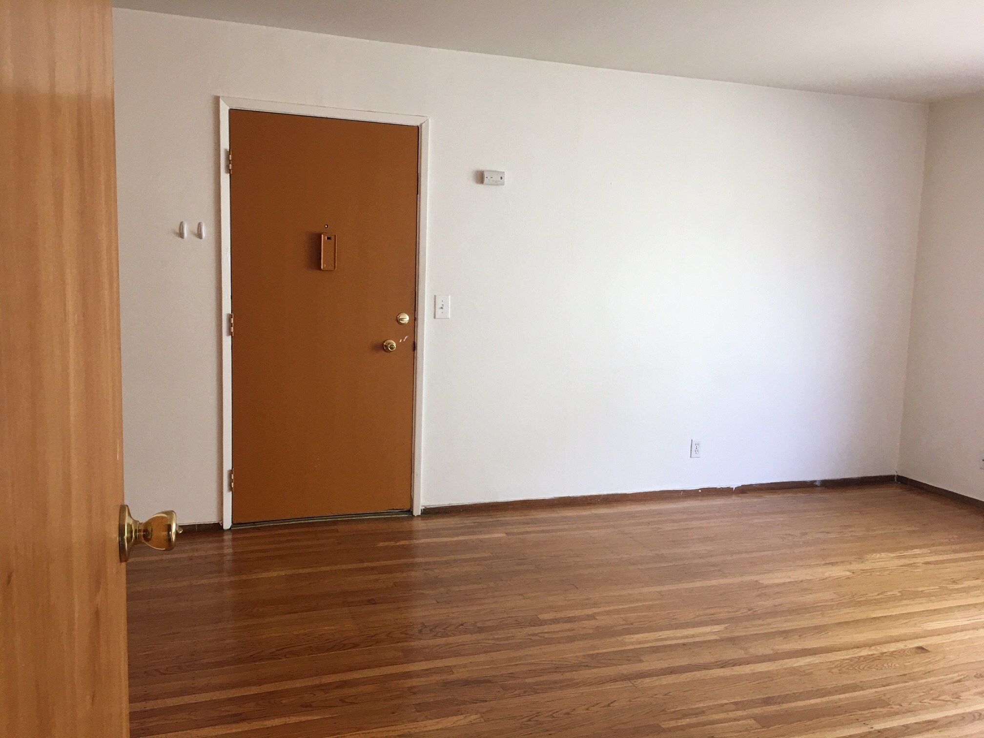 Building Photo - 1730 Stuart St