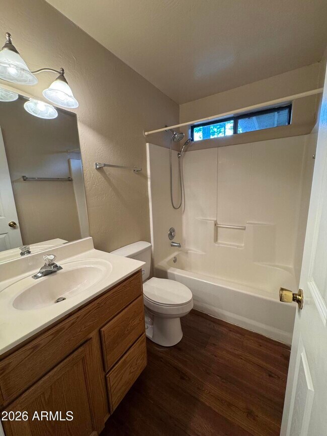 Building Photo - 574 Walnut Creek Loop