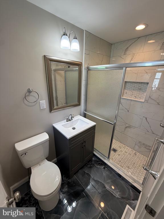 Building Photo - 1300 Kirks Ln