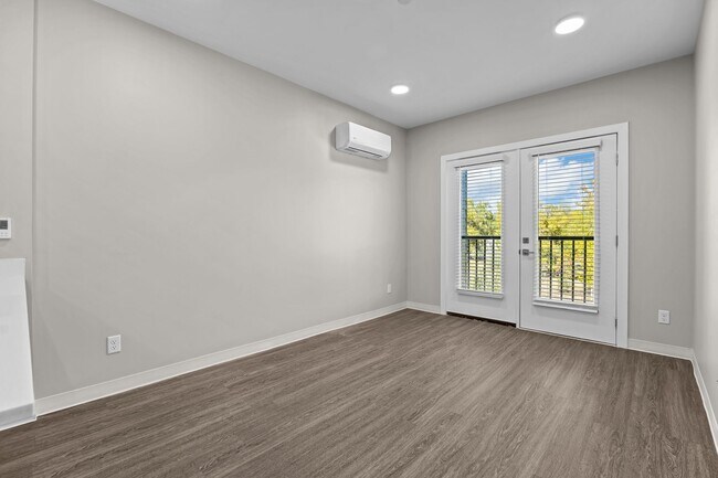 Building Photo - The Bookcliff: Chic 1-Bedroom Retreat: Sop...