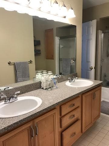 Building Photo - 1579 Streamwood Ct
