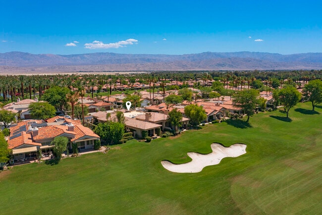 Building Photo - 383 Desert Holly Dr