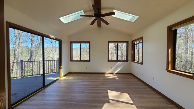 Building Photo - Private Setting With Views