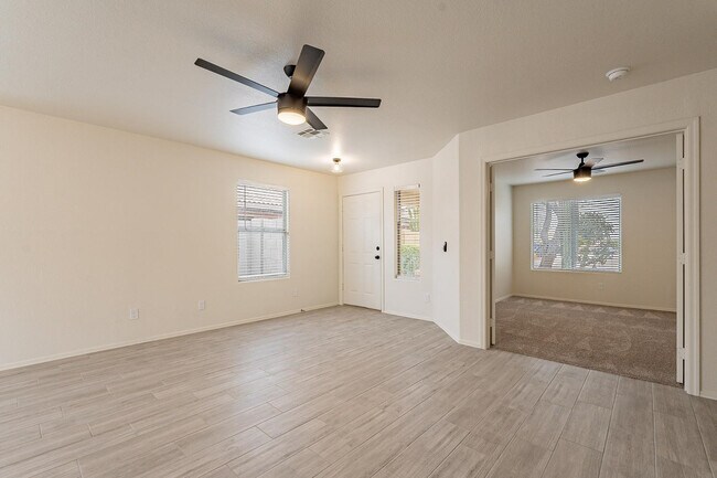 Building Photo - 338 N 152nd Dr