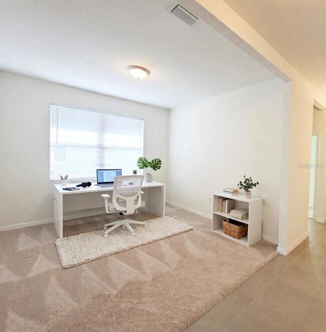Building Photo - 17589 Garsalaso Cir