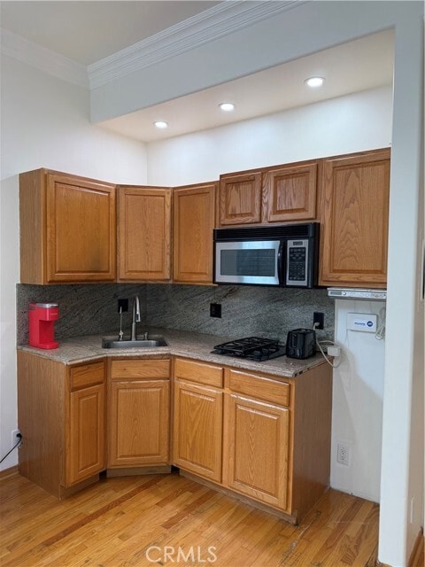 Building Photo - 2515 Crest View Dr