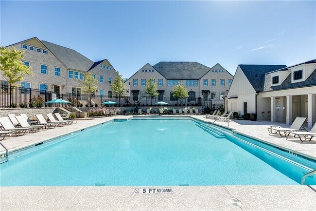 Building Photo - 3905 Danube Ln