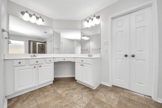 Building Photo - 6431 Westward Wood Way
