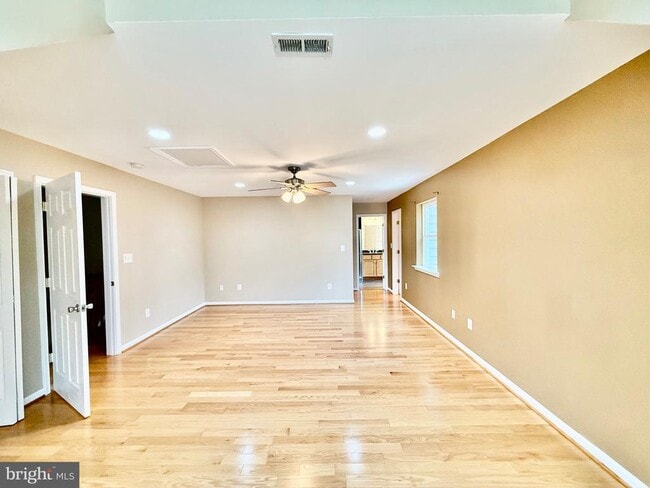 Building Photo - 6605 Keene Dr