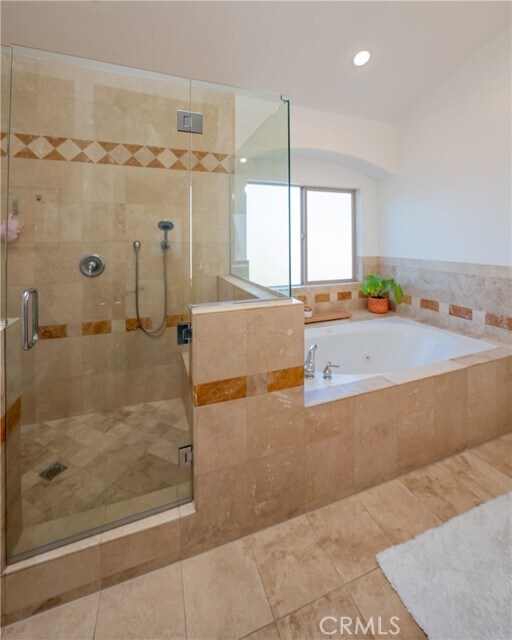 Building Photo - 2207 Warfield Ave