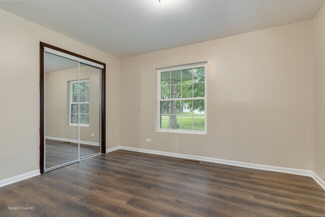 Building Photo - 2415 Lockner Blvd