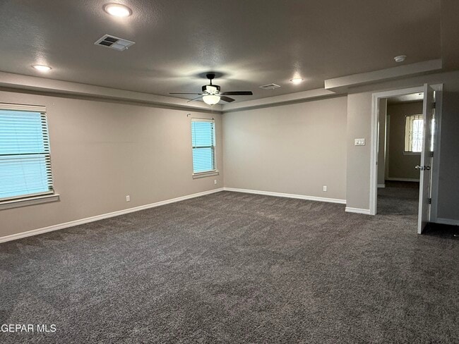 Building Photo - 12824 Linstead Ave