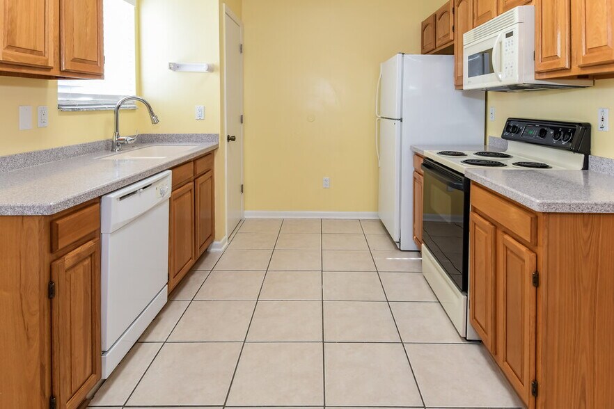 Building Photo - 2291 Richard Lee St