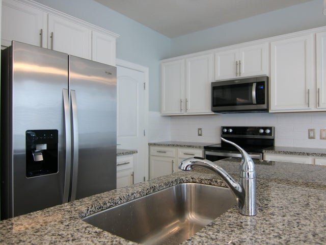 Building Photo - 8333 Rearing Ln