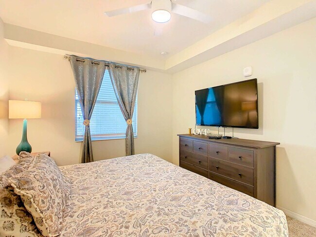 Building Photo - 4784 Clock Tower Dr