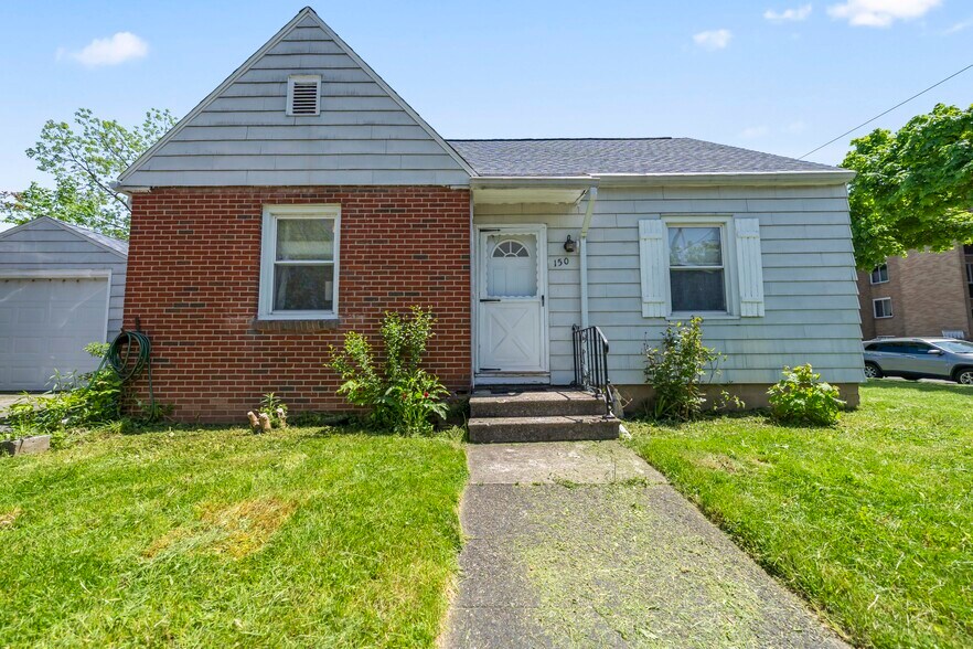 Building Photo - 150 Southview Ter