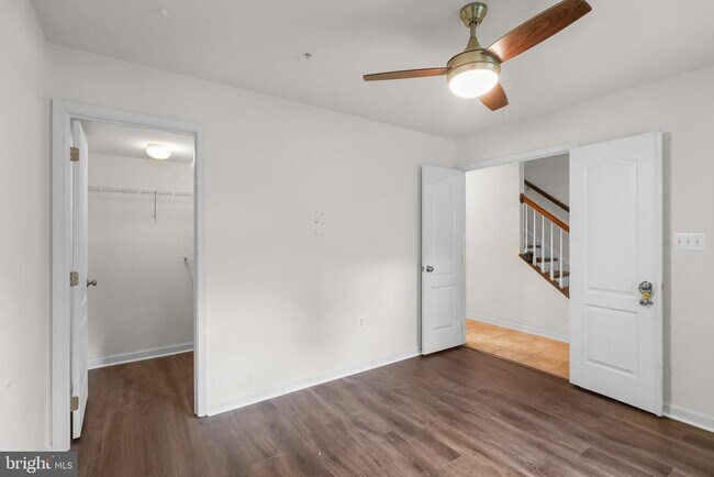 Building Photo - 9624 Westerdale Dr