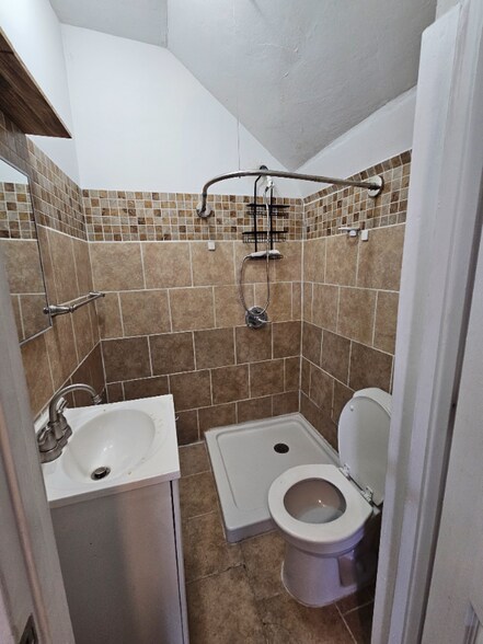 Building Photo - 1315 Conley St