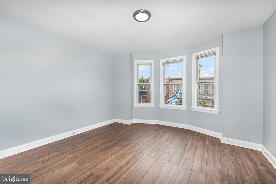 Building Photo - 4600 Eastern Ave