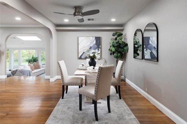 Building Photo - 14191 Lambeth Way