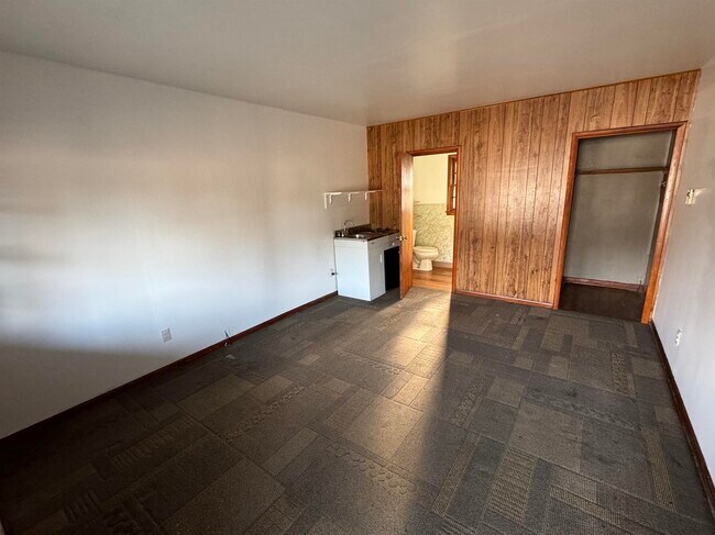 Building Photo - 7528 US-51