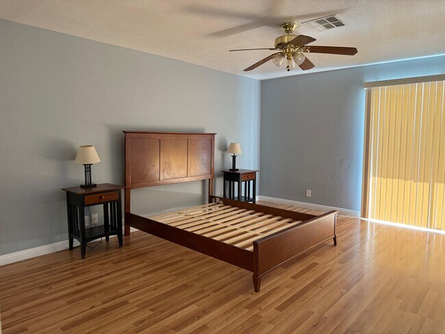 Building Photo - 53770 Avenida Carranza