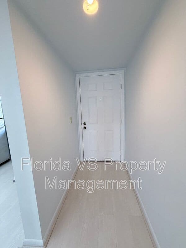 Building Photo - 3511 Village Blvd